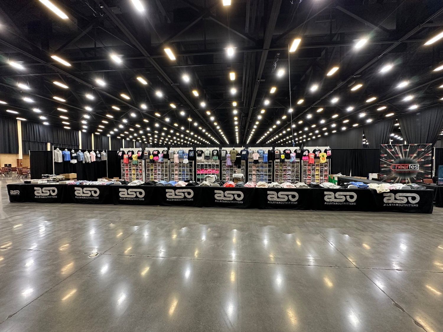 The Key to a Successful Event: Finding the Right Merchandise Partner